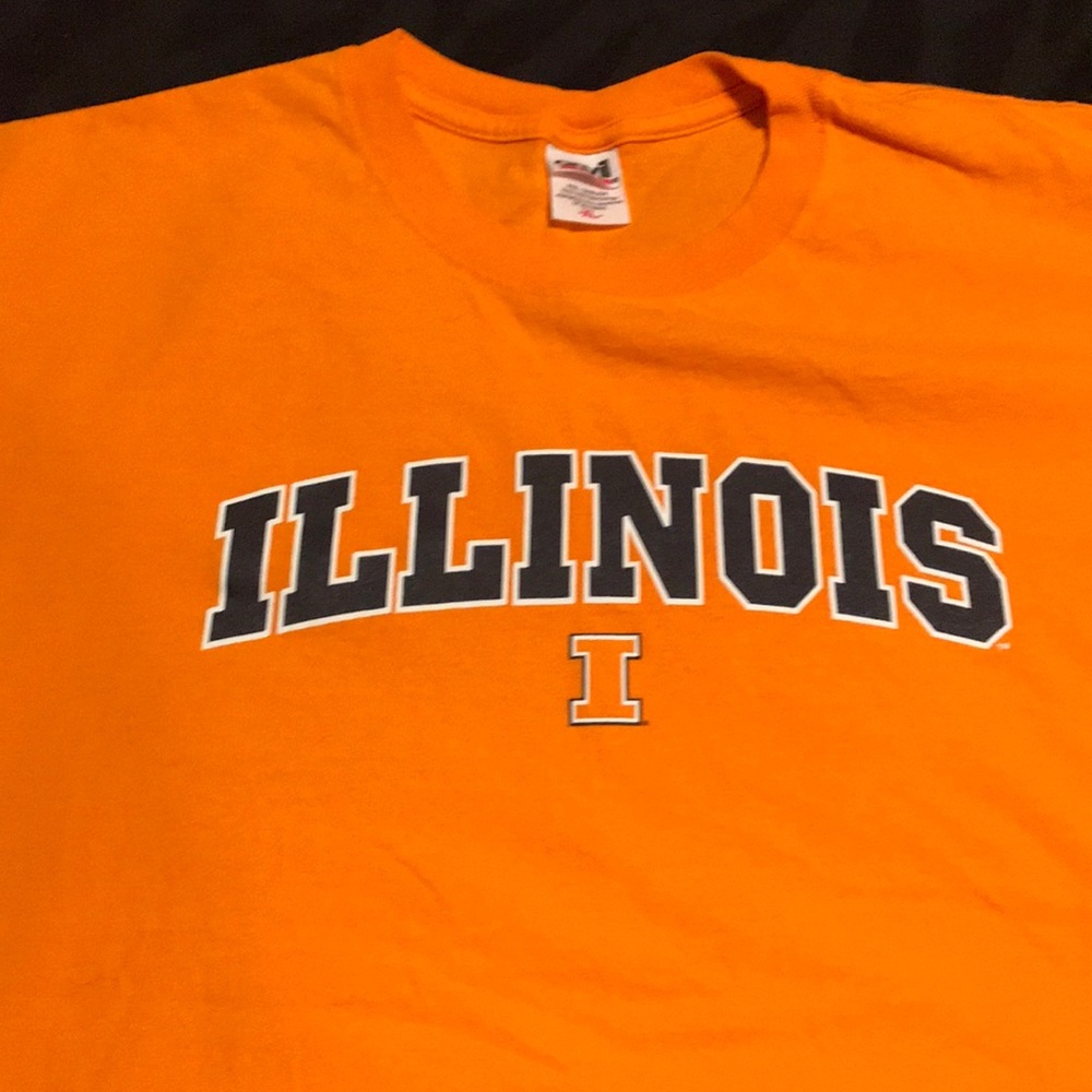 Illinois University T-Shirt